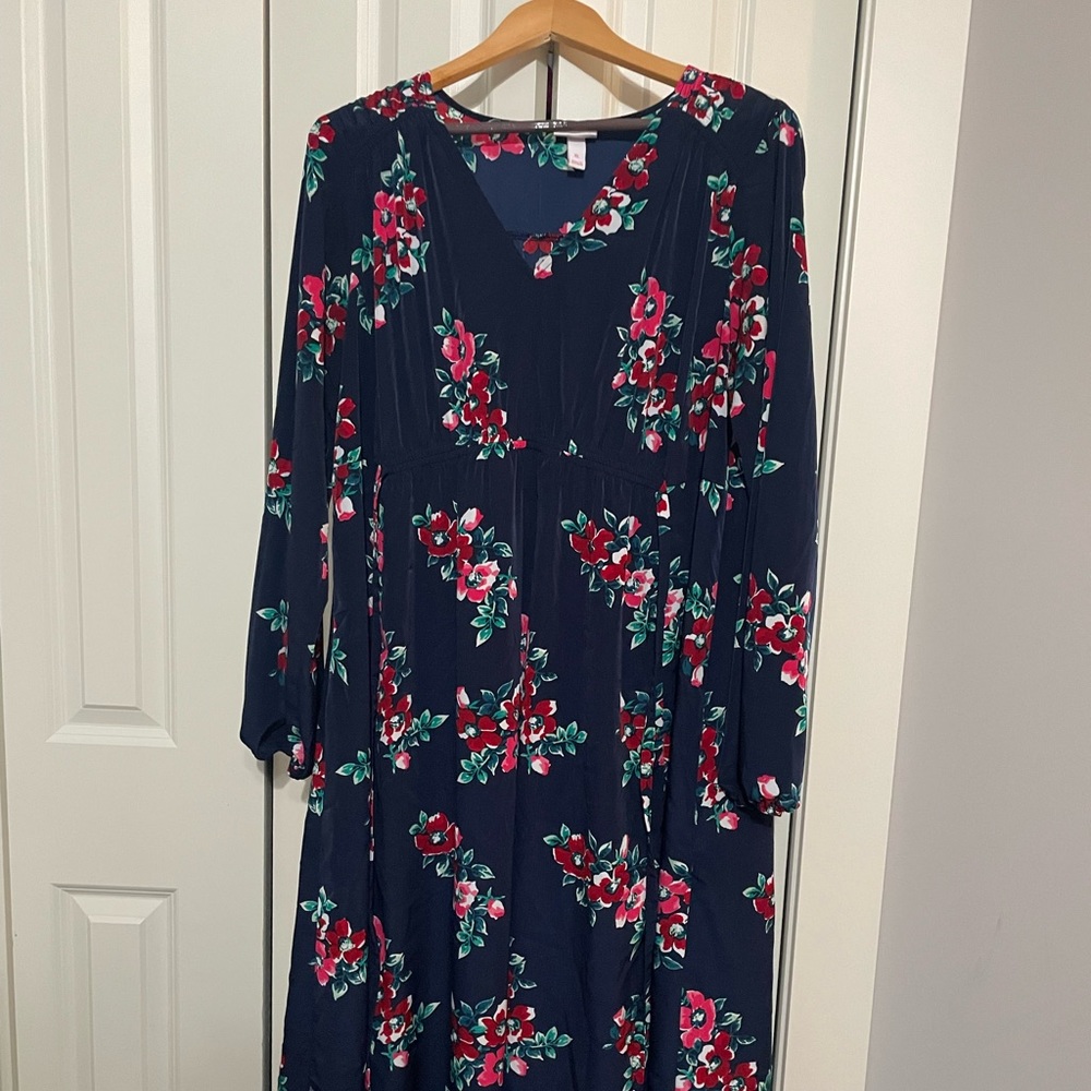 Ingrid & Isabel Maternity Dress